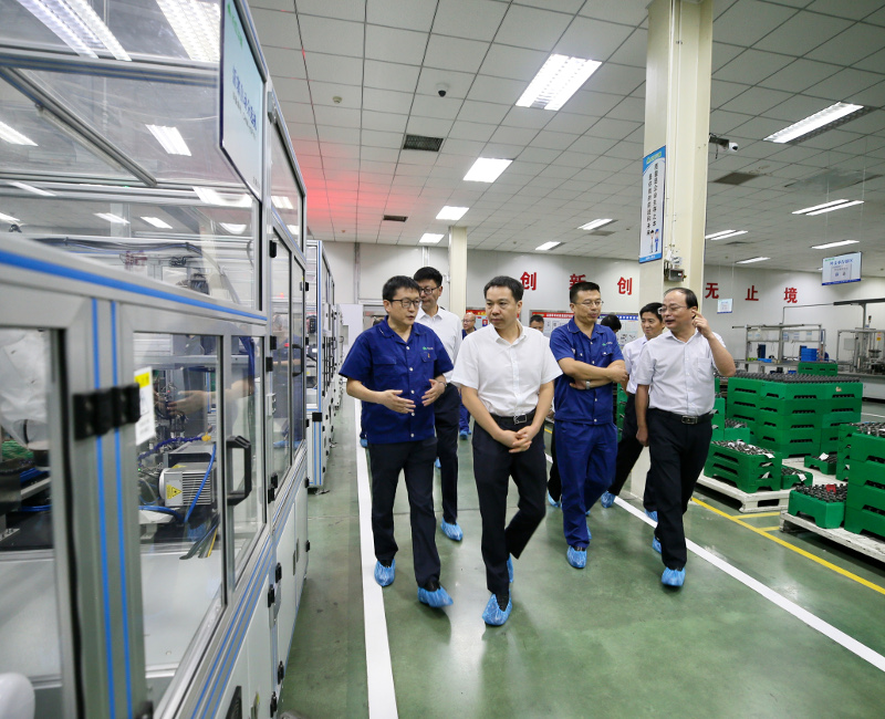 廖良生在高新区、昌南新区调研